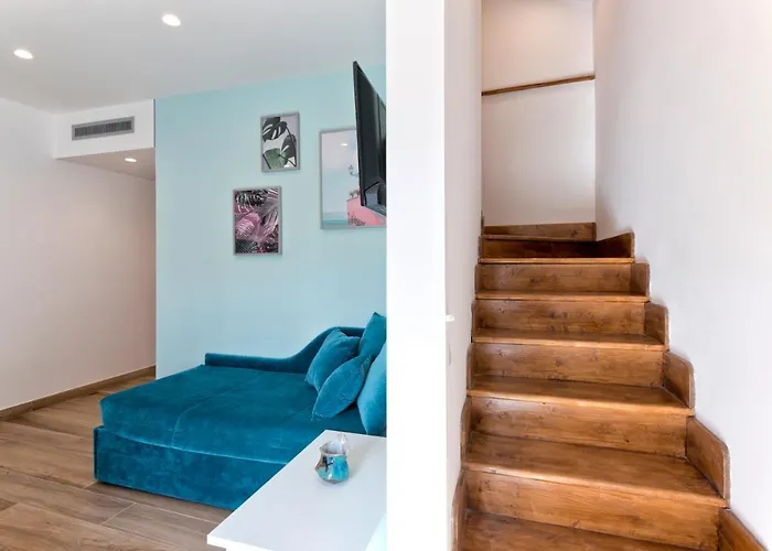 Maison Eugenie Apartment