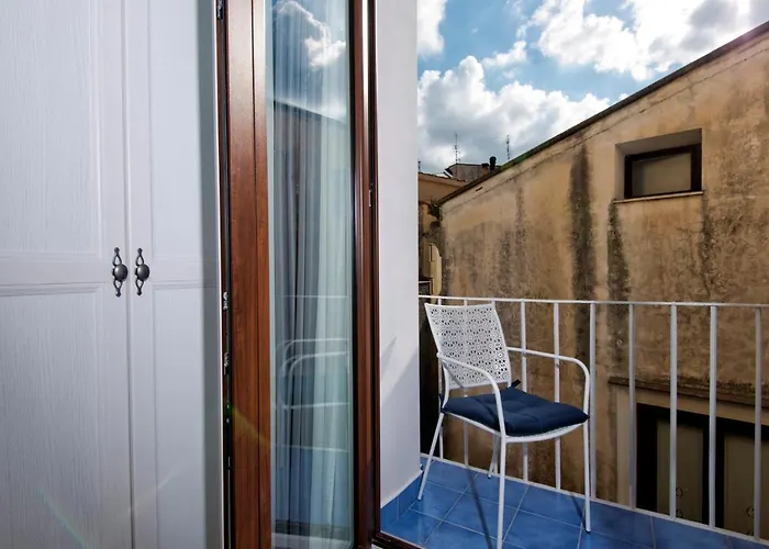 Maison Eugenie Апартаменты *